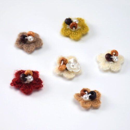 Custom 3D Handmade DIY Decorative Patches Unisex Fashion Accessories with Embroidered Flowers